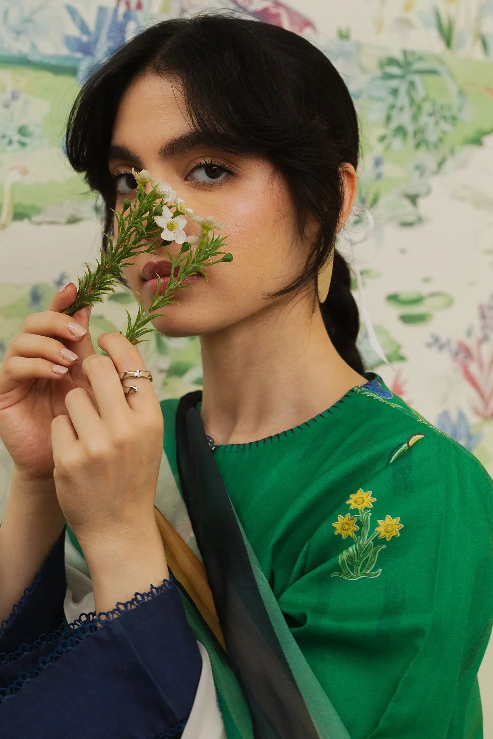 CO 498-3Pc Digital Printed Lawn Shirt with Printed Dupatta