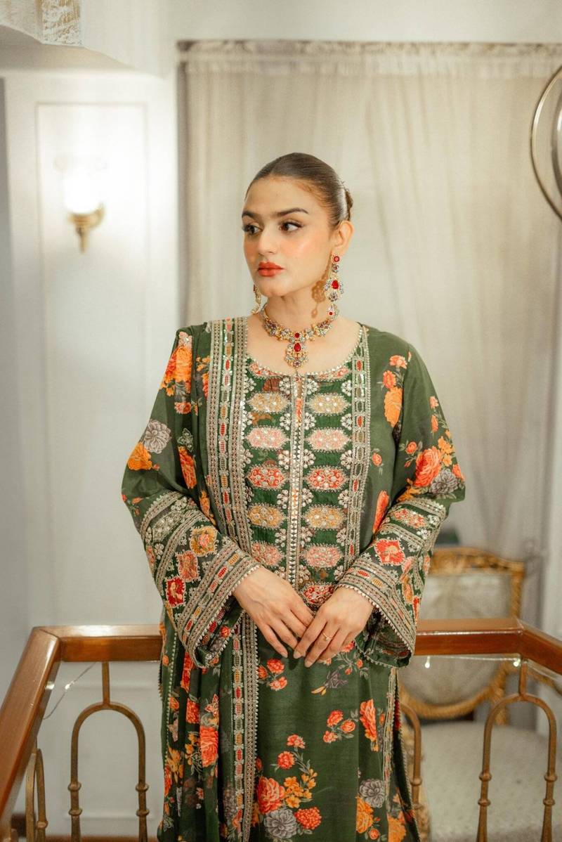 Aneelas Luxury Silk 3 Piece Embroidered Suit