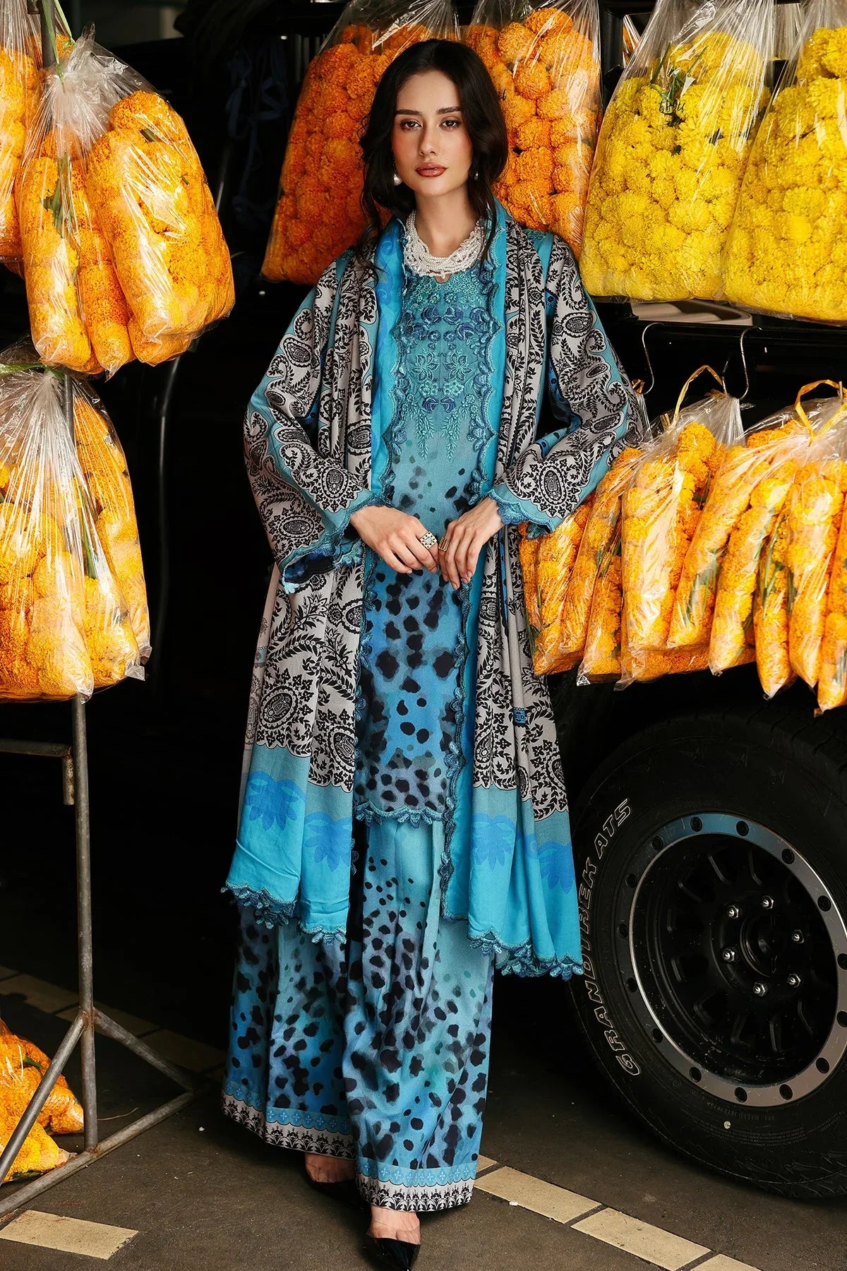 3 Piece Unstitched Digital Printed Khaddar Suit With Embroidered Laces