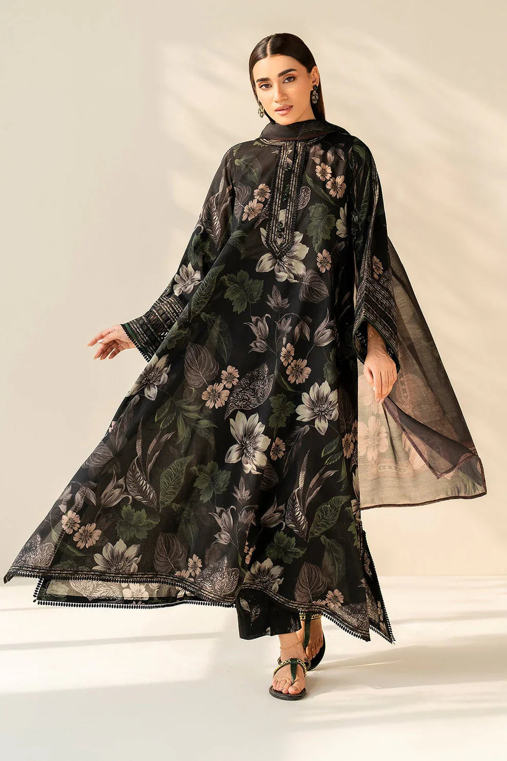 BQ 33-3 Piece Unstitched Digital Printed Khaddar Suit