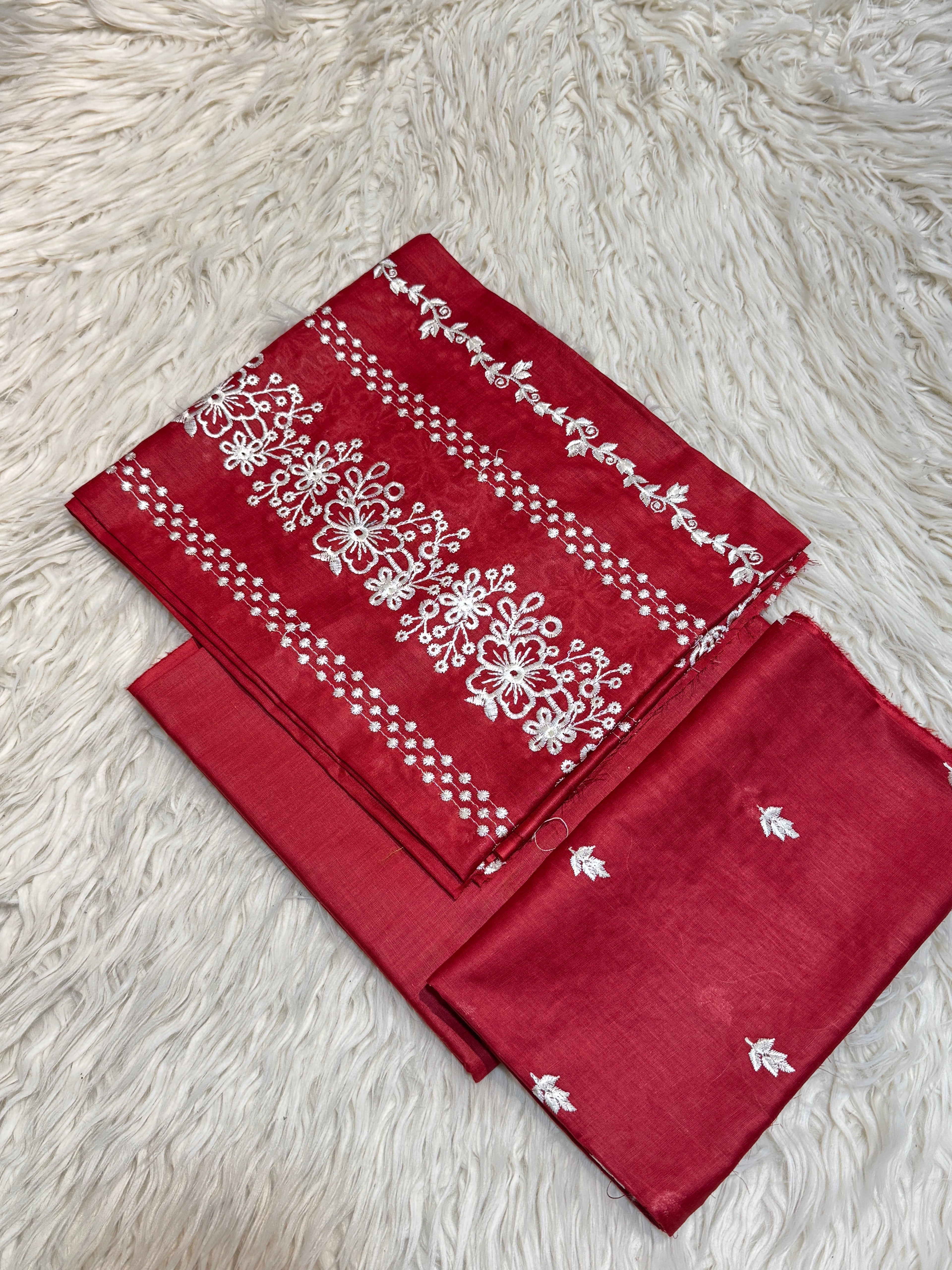 Bareeze 2Pc Lawn Embroidery Suit