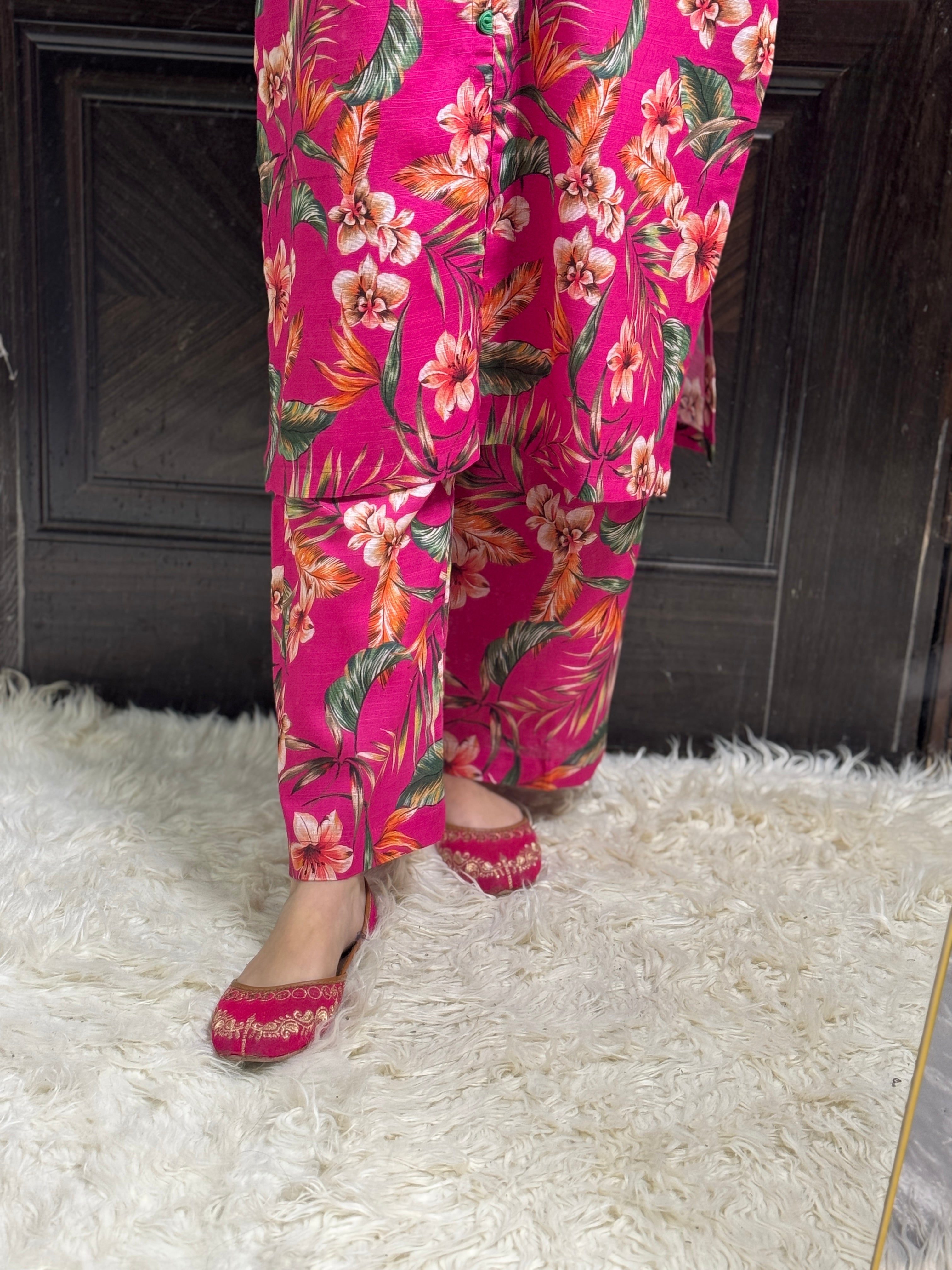 2 Piece - Printed Light Khaddar Stitched Suit