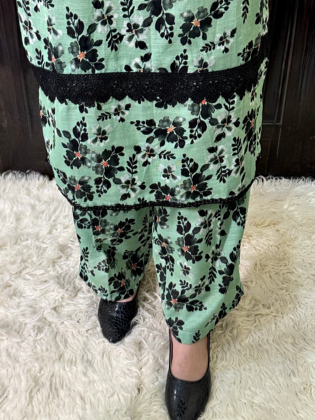 2 Piece - Printed Light Khaddar Stitched Suit