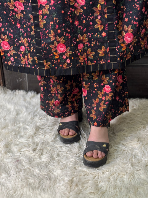 2 Piece - Printed Light Khaddar Stitched Suit