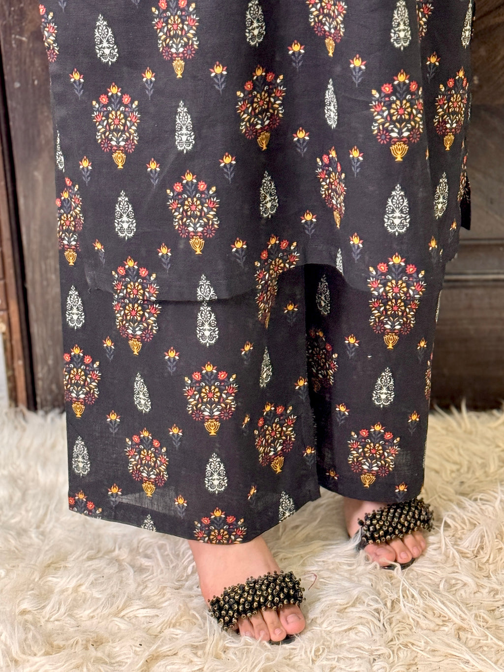 2 Piece - Printed Light Khaddar Stitched Suit