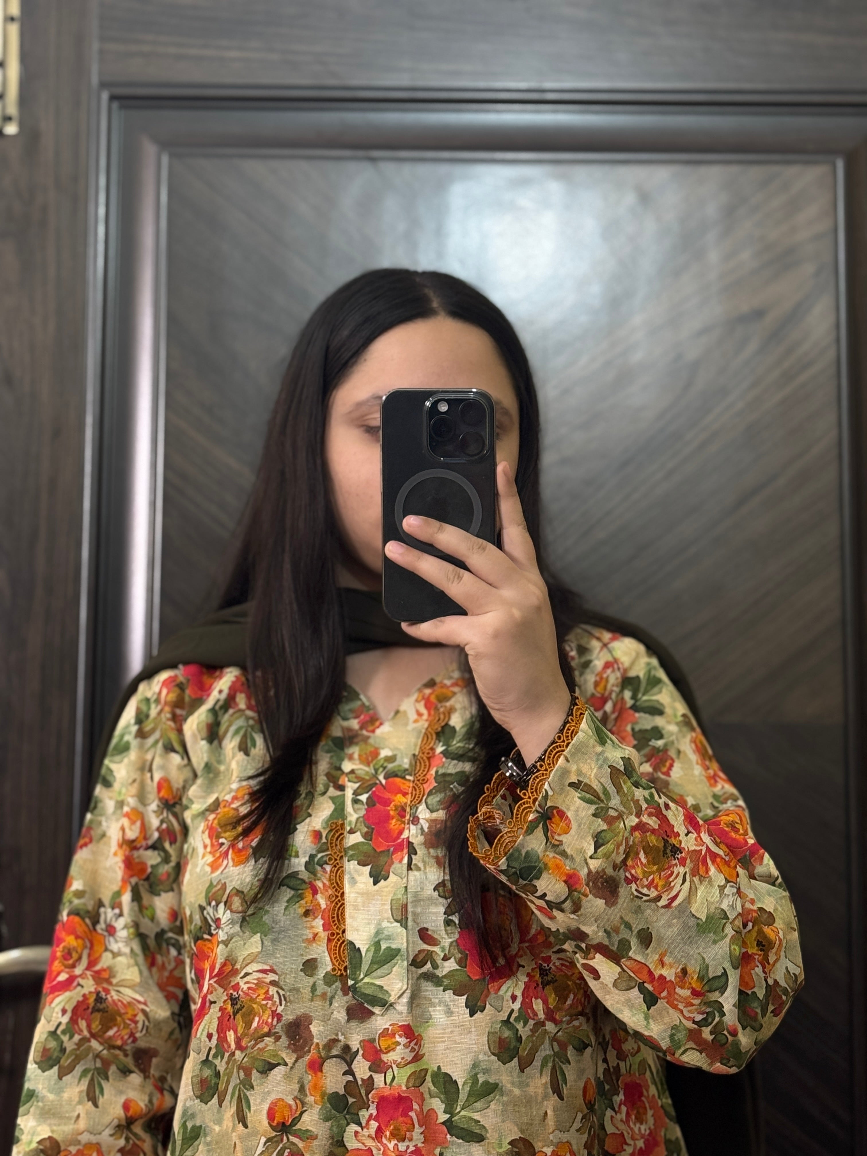 2 Piece - Printed Light Khaddar Stitched Suit