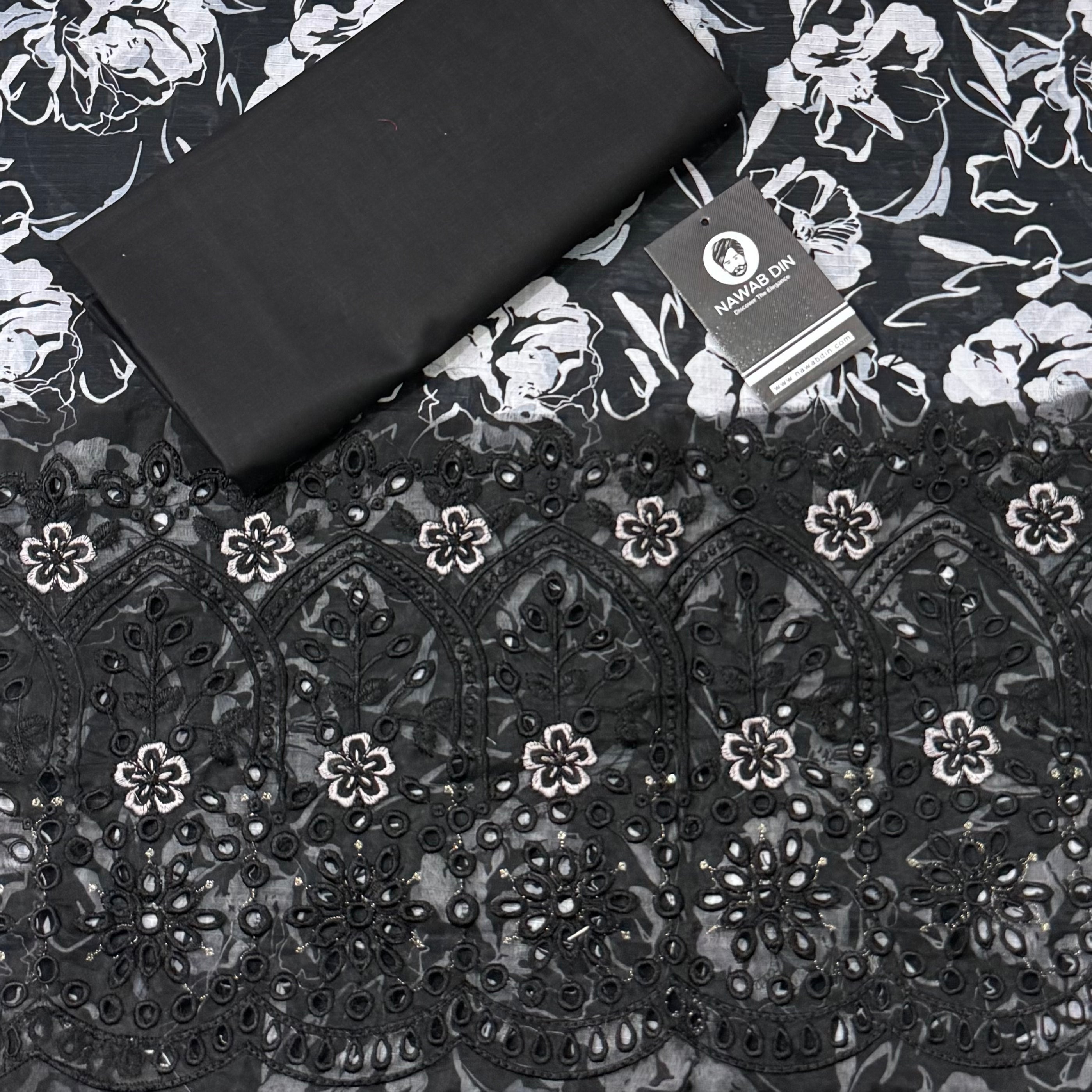 2 Pc Doria Lawn All Over Print With Embroidered Patch - Nawab Din