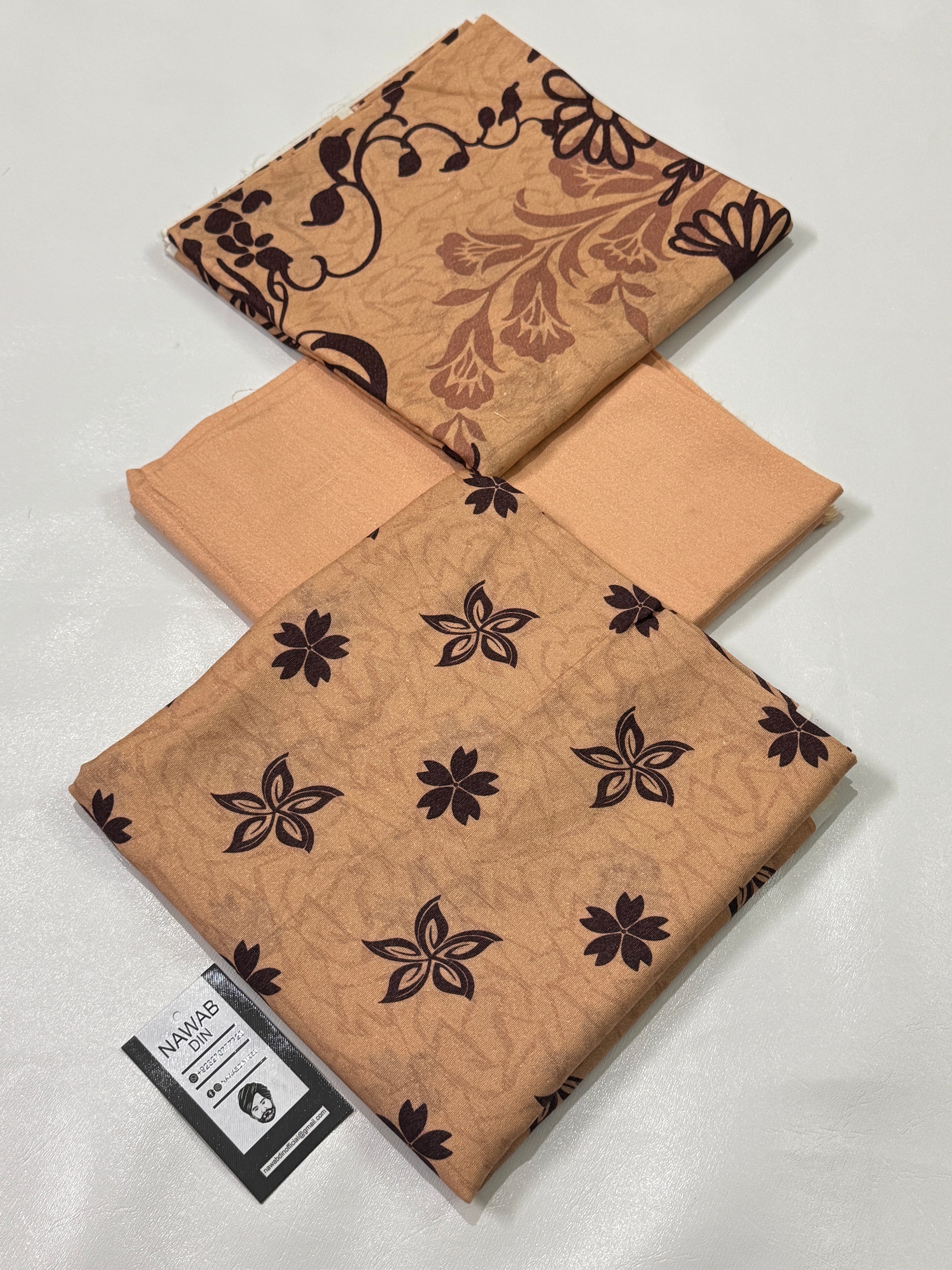 3 Pc Karandi Printed Unstitched Suit