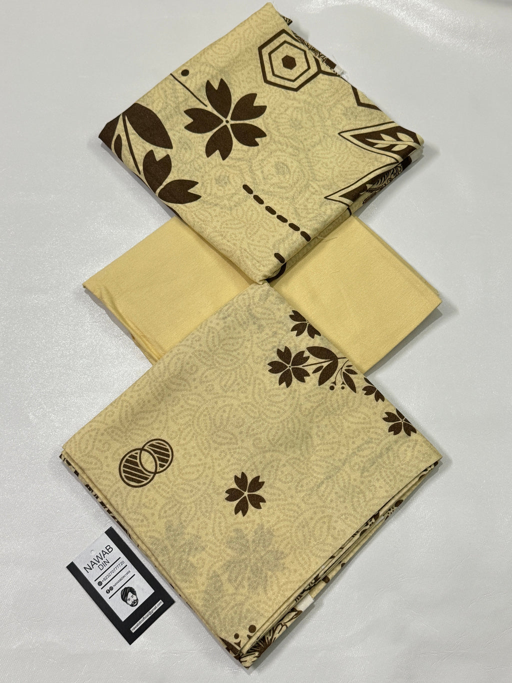 3 Pc Karandi Printed Unstitched Suit