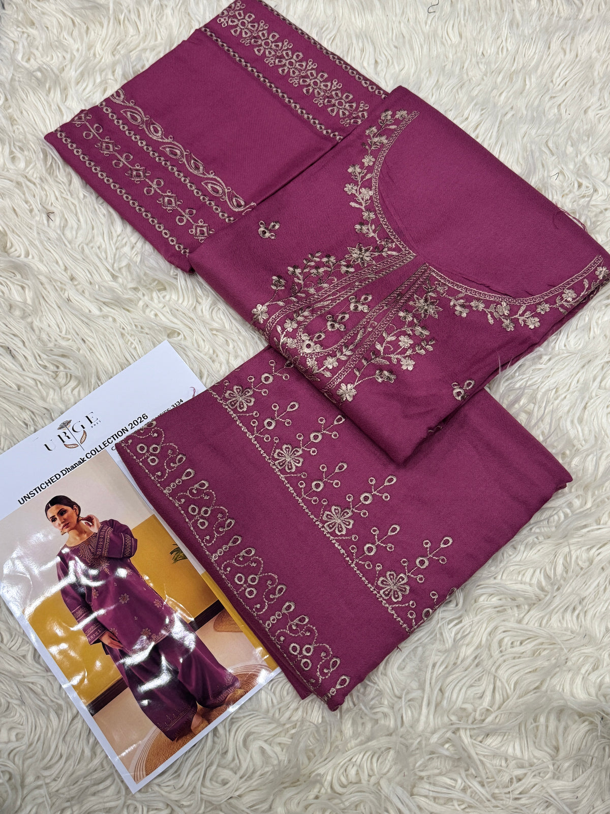 2PC Dhanak Embroidered Suit