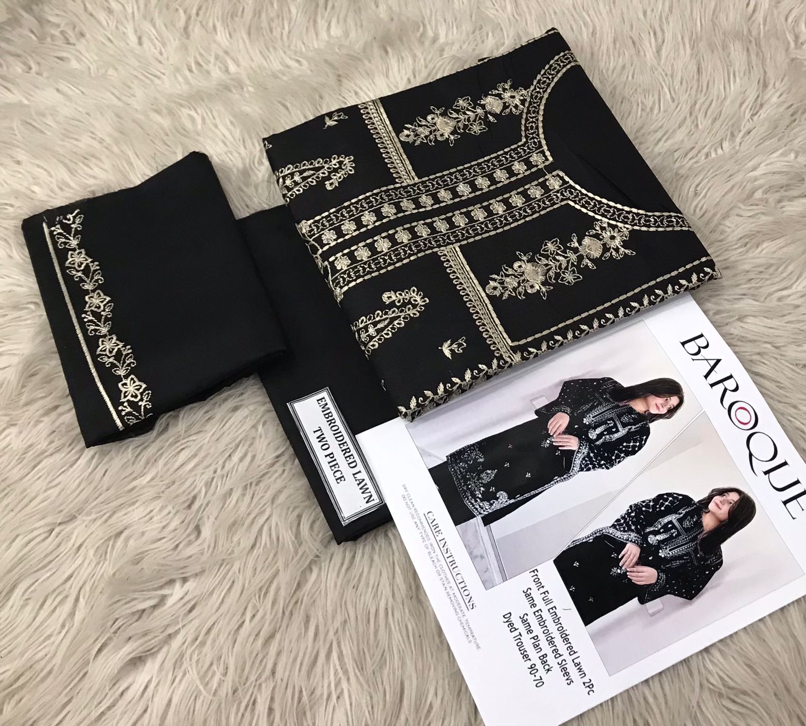 Baroque 2Pc Lawn Embroidered Suit