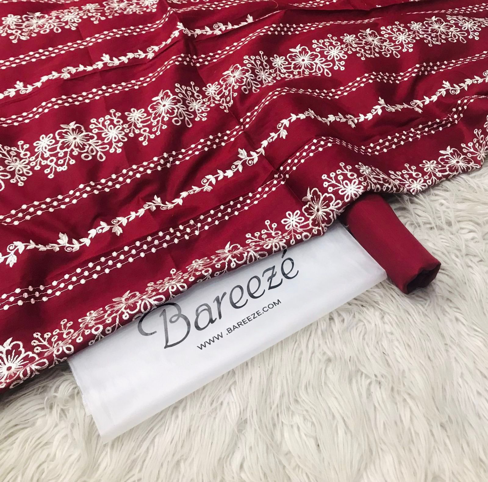 Bareeze 2Pc Lawn Embroidery Suit