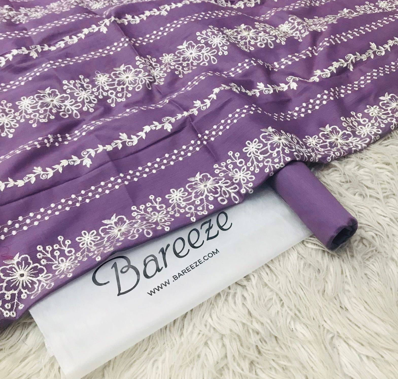 Bareeze 2Pc Lawn Embroidery Suit