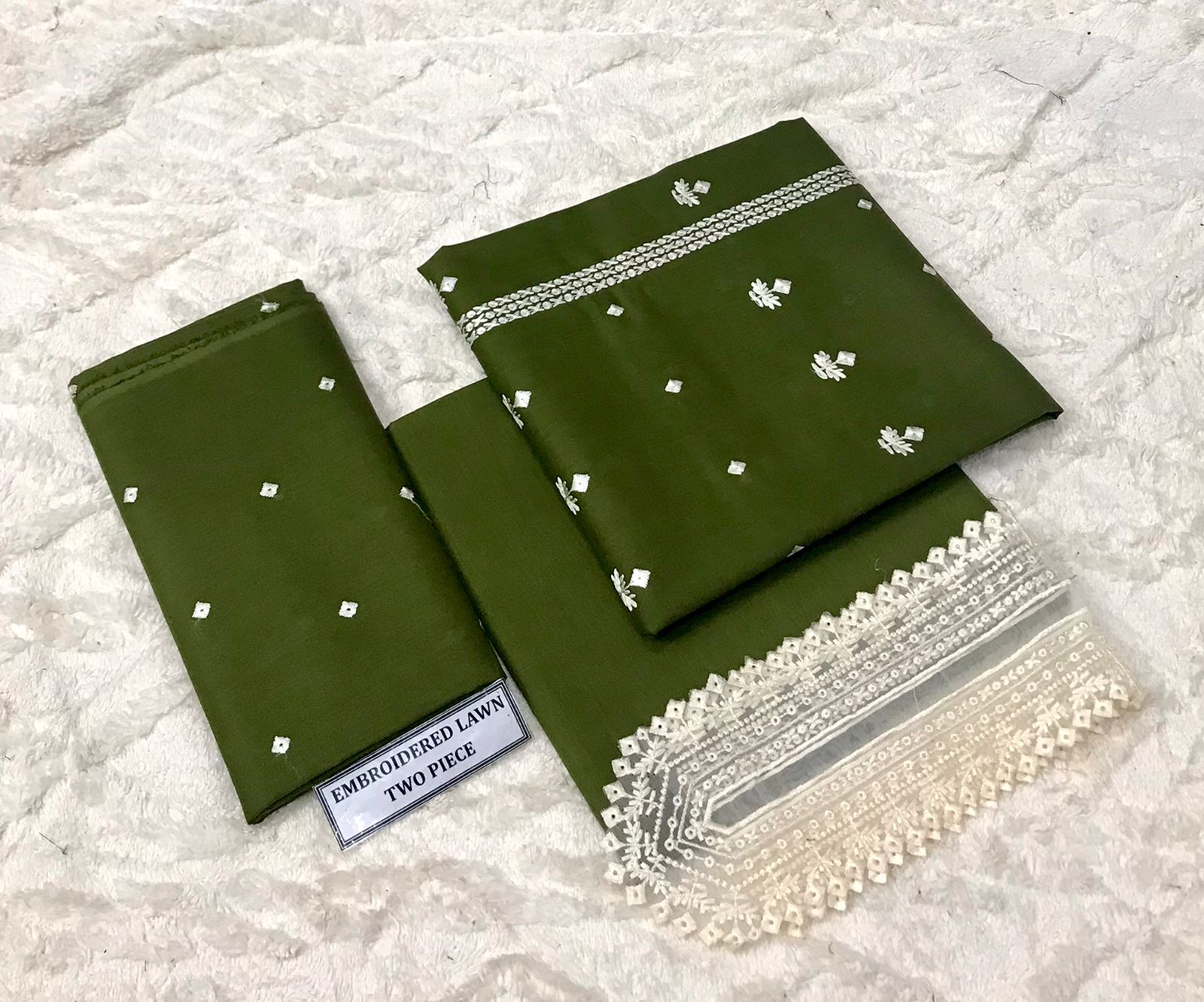 Bareeze 2Pc Lawn Embroidery Suit