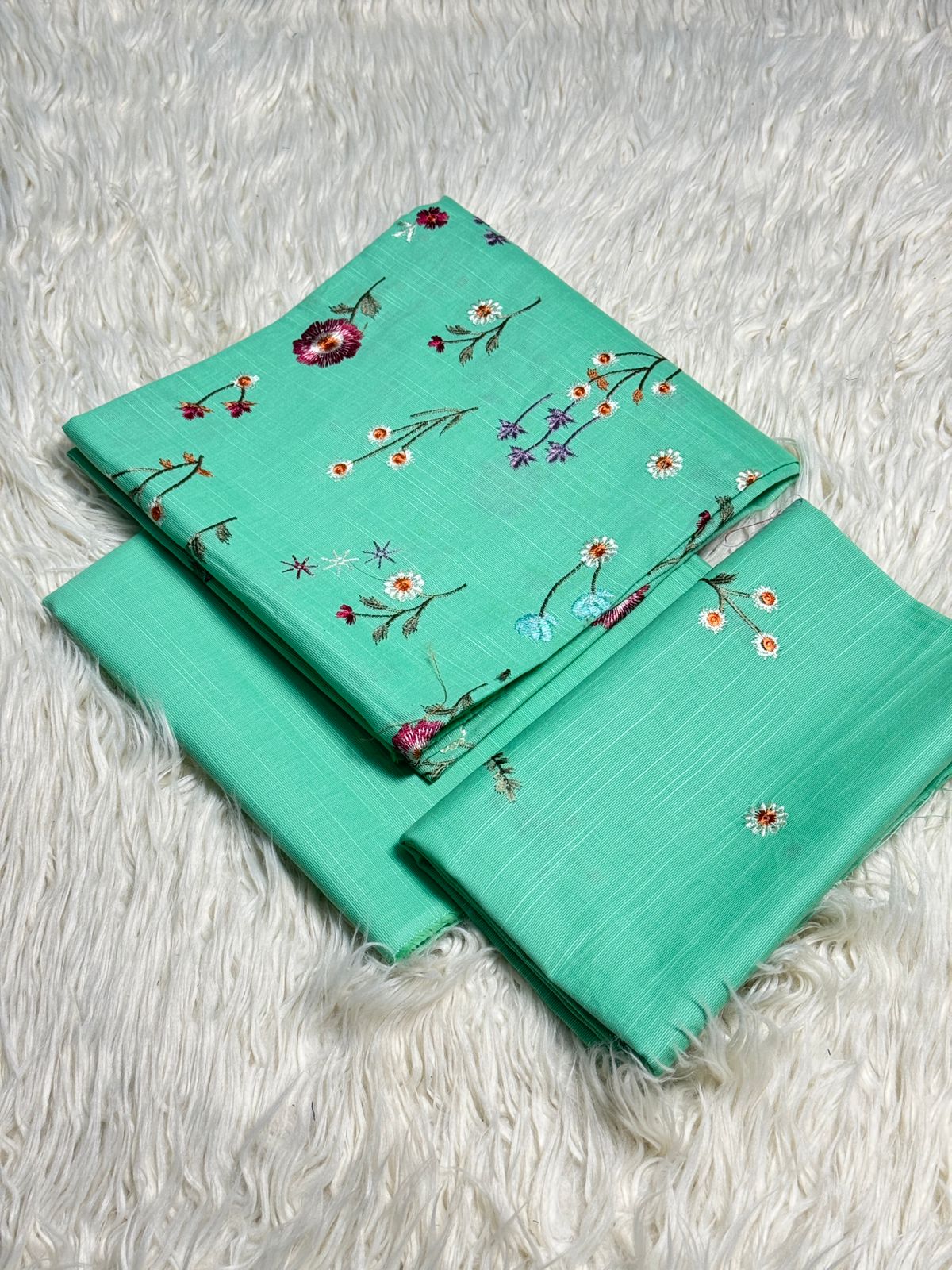 2PC Khaddar Embroidered Suit