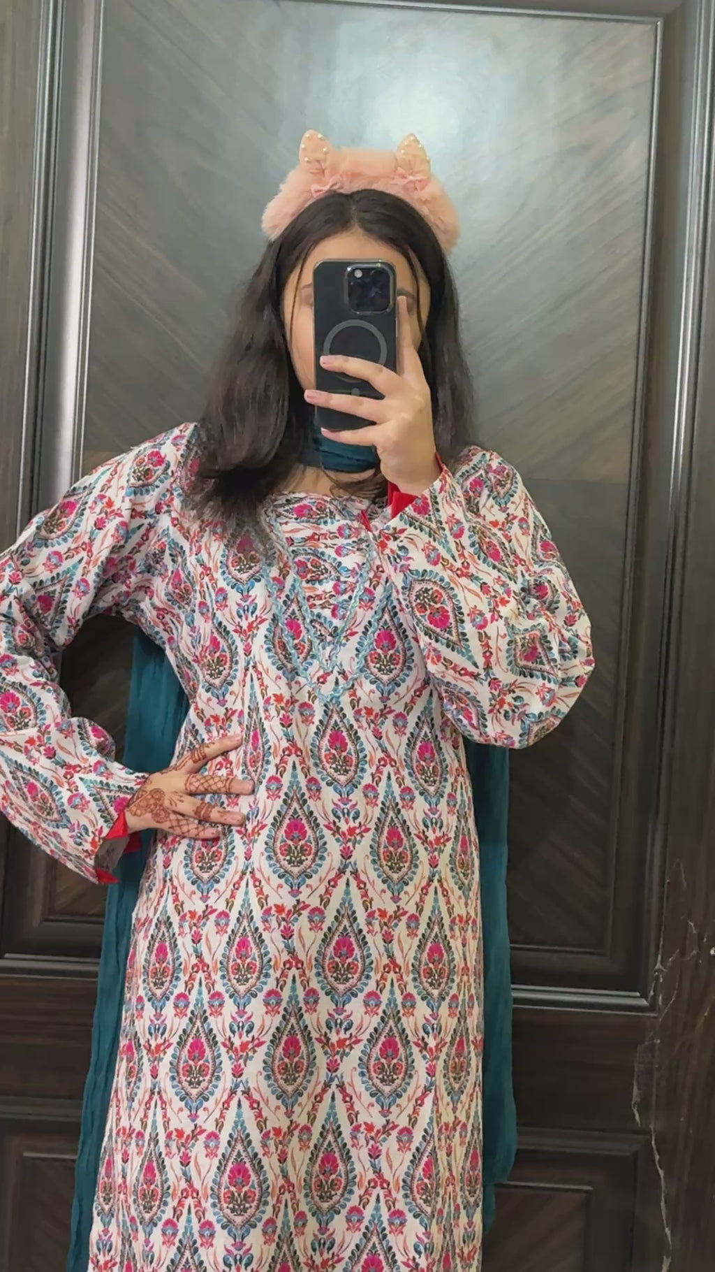 2 Piece - Printed Light Khaddar Stitched Suit